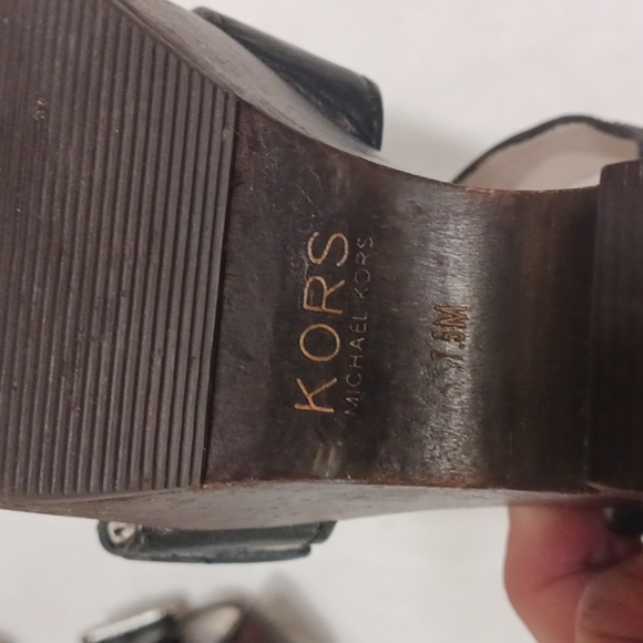 Michael Kors Chunky Platform Wooden Heeled Sandals Shoes Size 7.5 - Picture 9 of 12